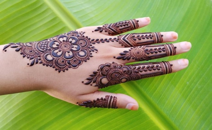 mehndi design photo